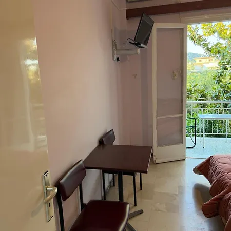 Hotel Puente